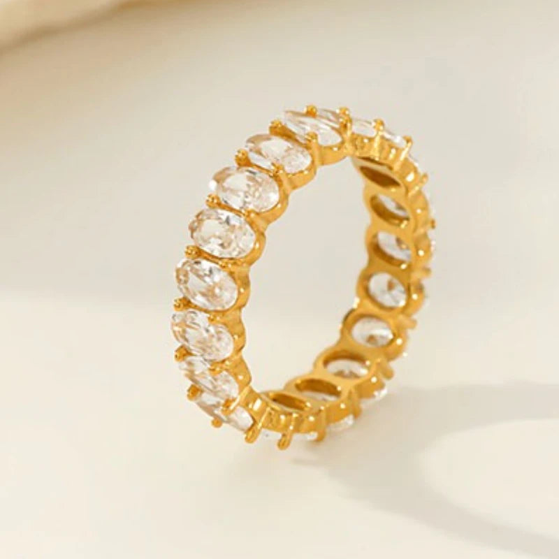 Amorisse Ring
