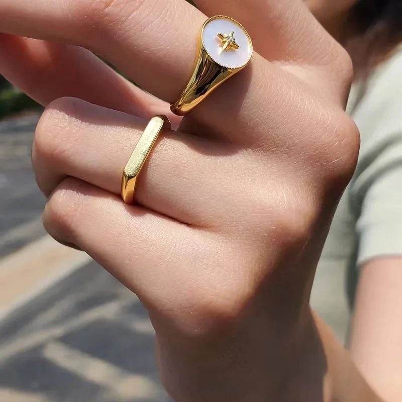 The Edge Band Ring