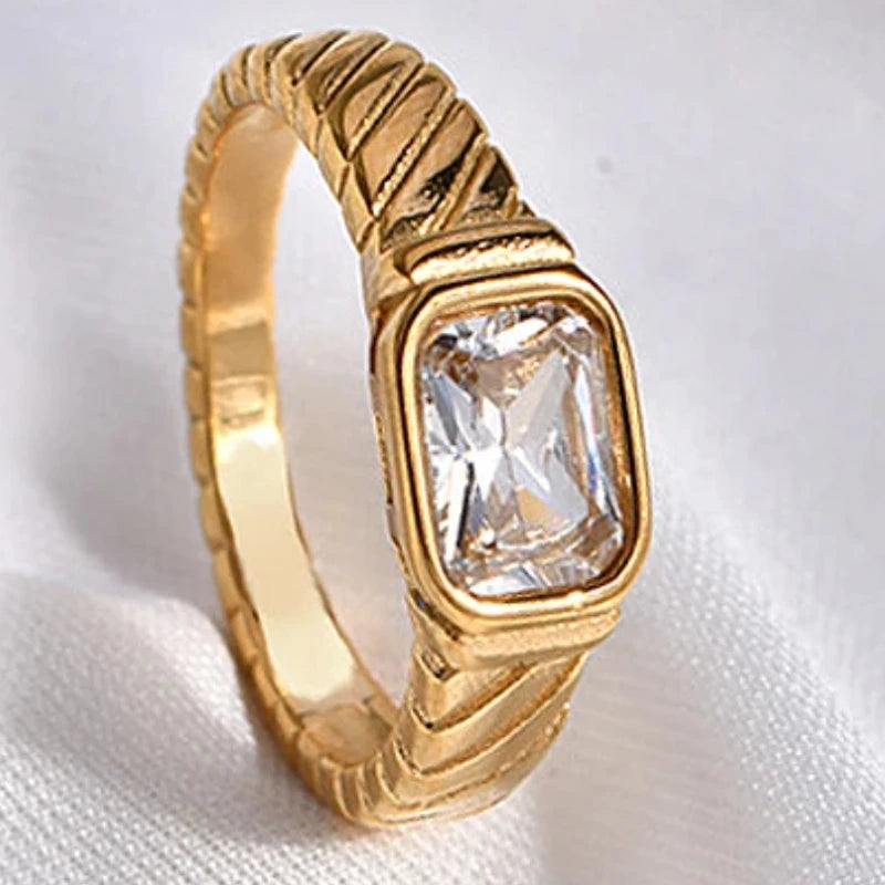 Royal Frame Duo Ring