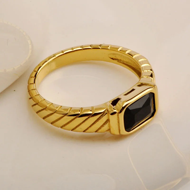 Royal Frame Duo Ring