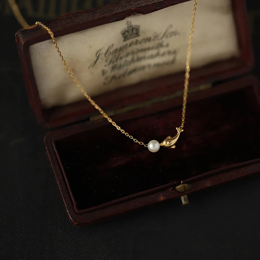 Aurindra Necklace