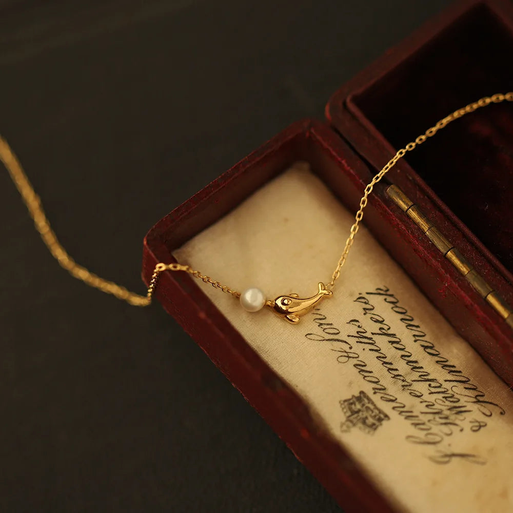 Aurindra Necklace