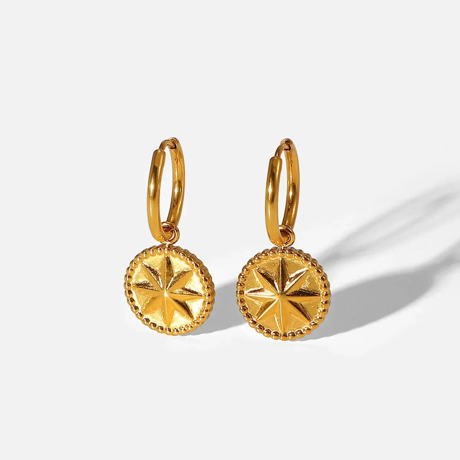 Amorisse Earring