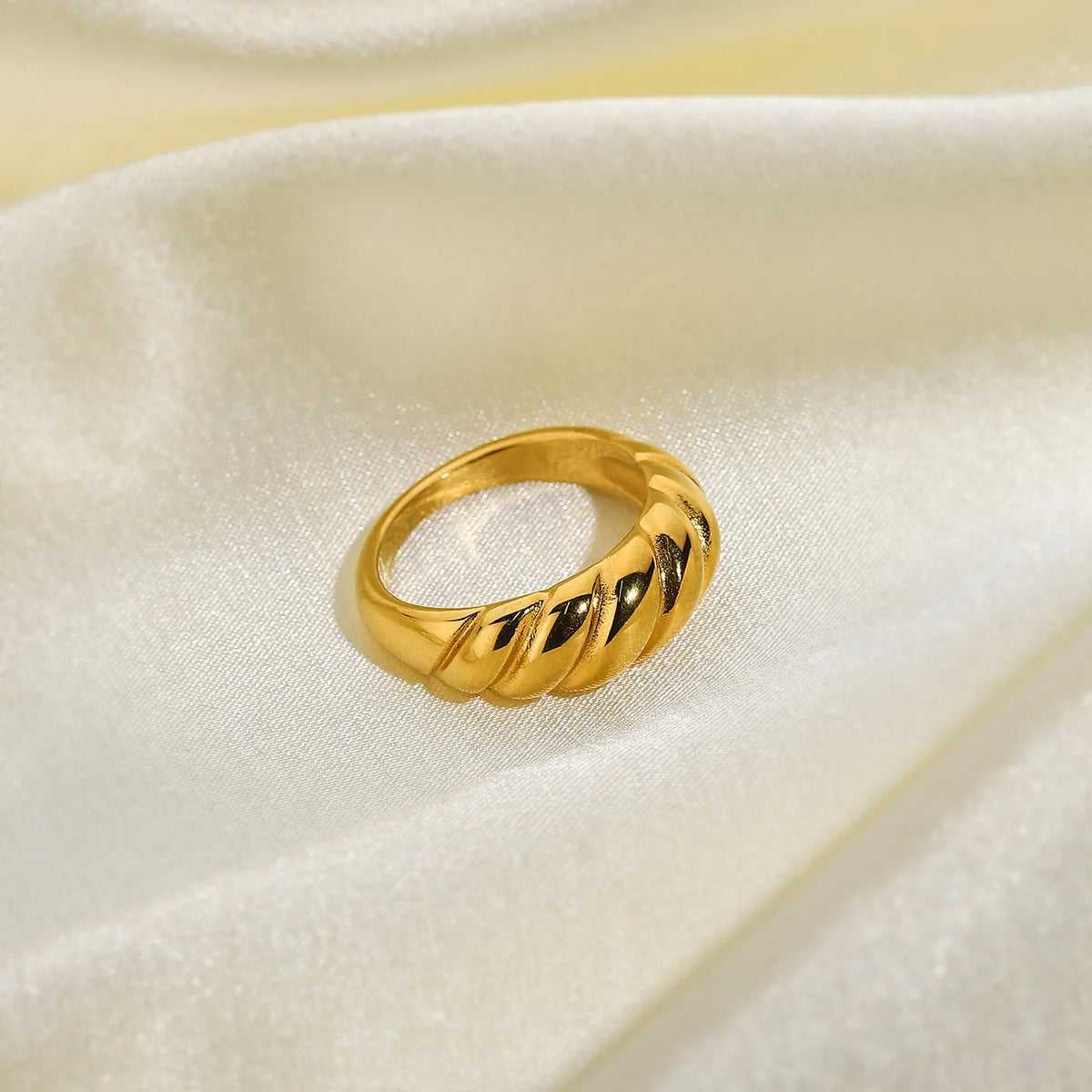 Bellavion Ring