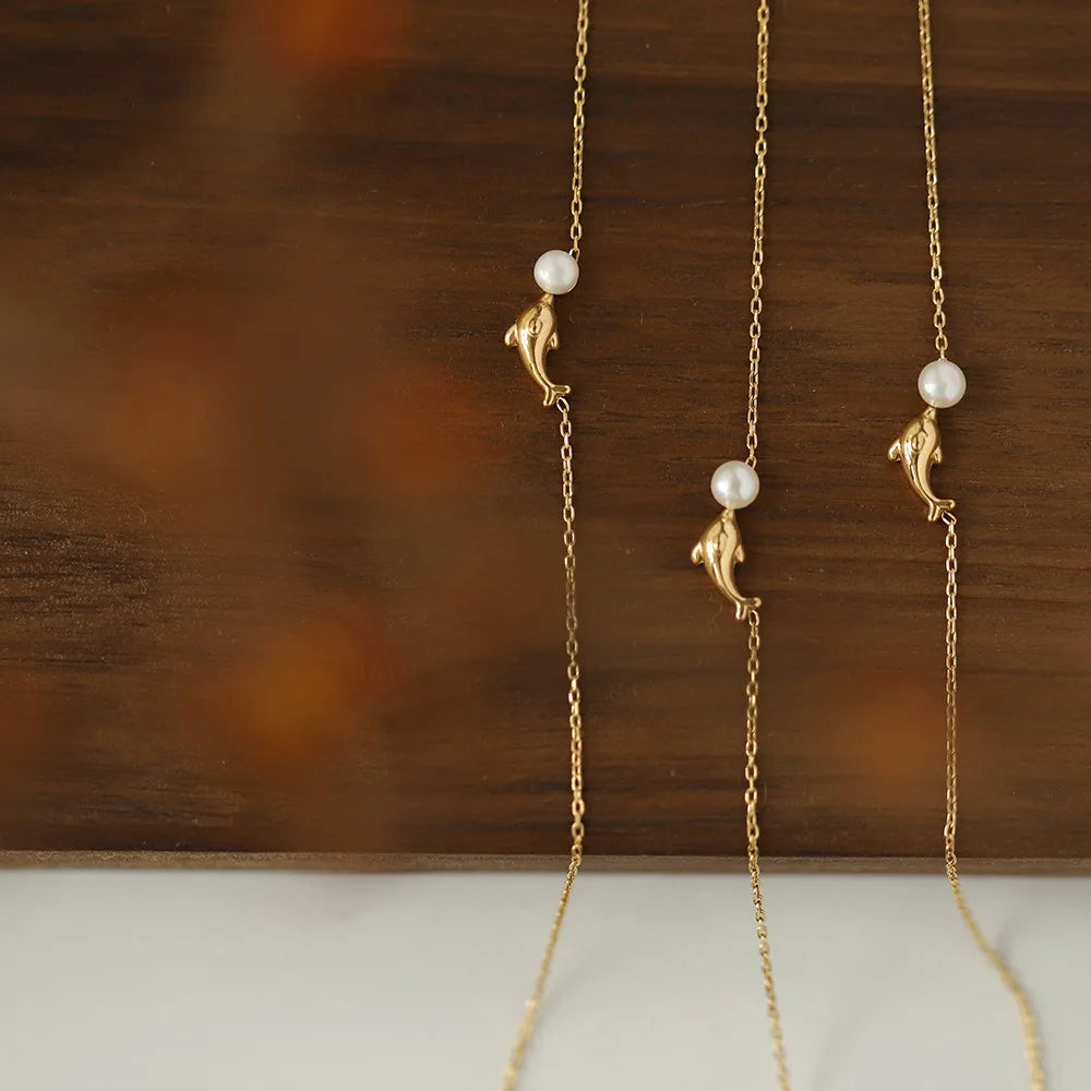 Aurindra Necklace