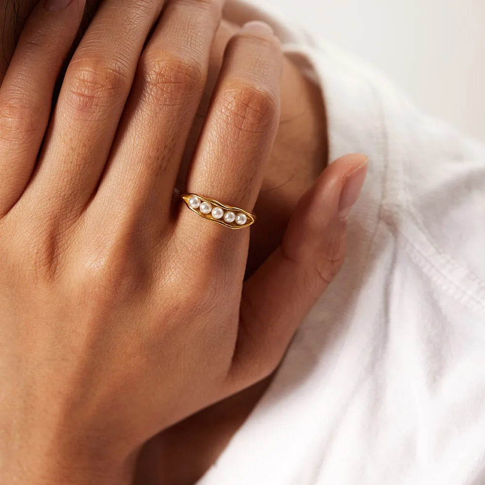 Ocean Bloom Pearl Ring