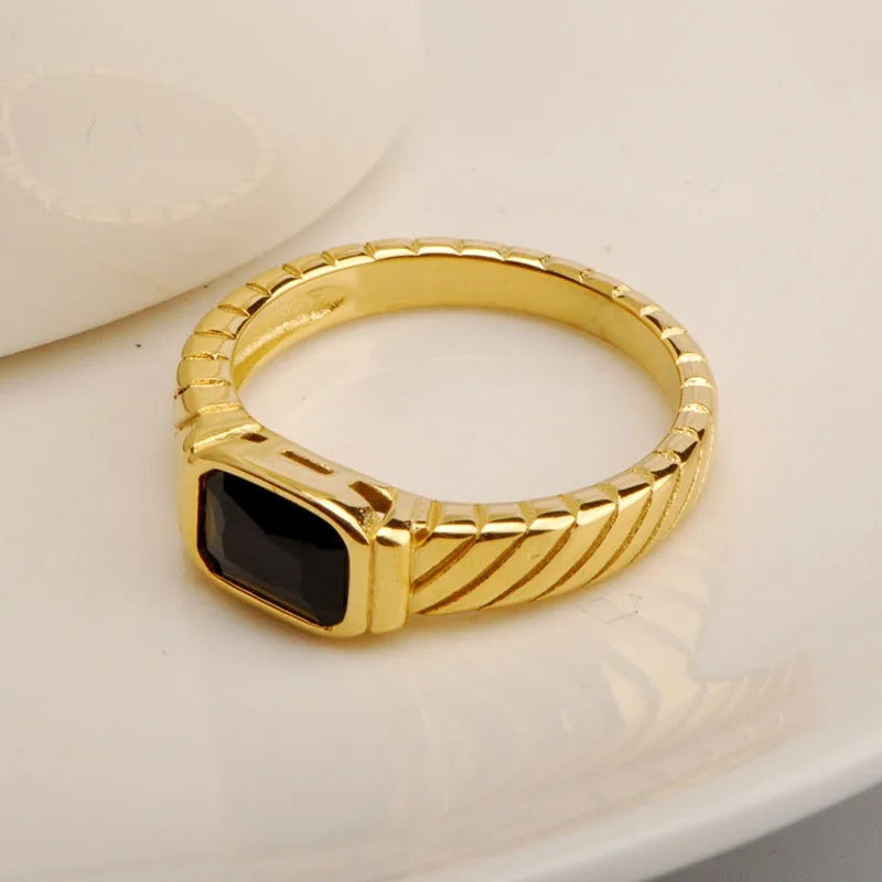 Royal Frame Duo Ring