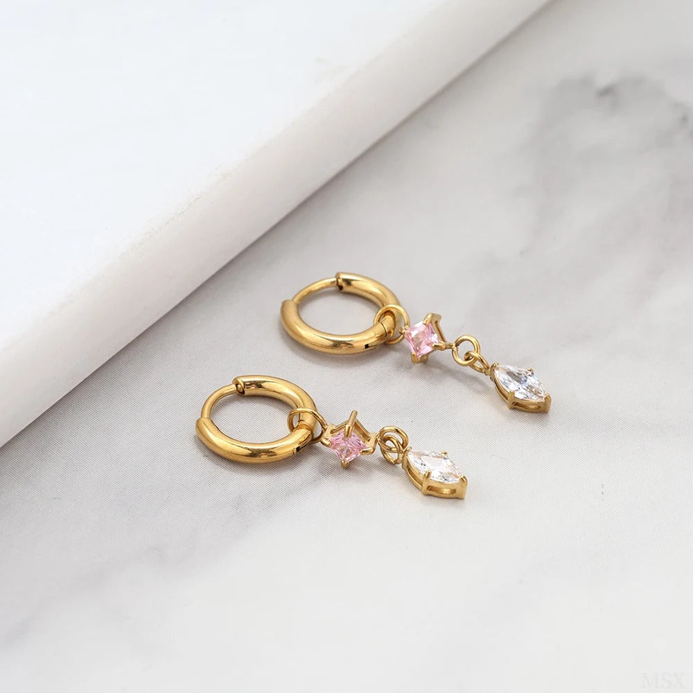 Queen’s Touch Earring
