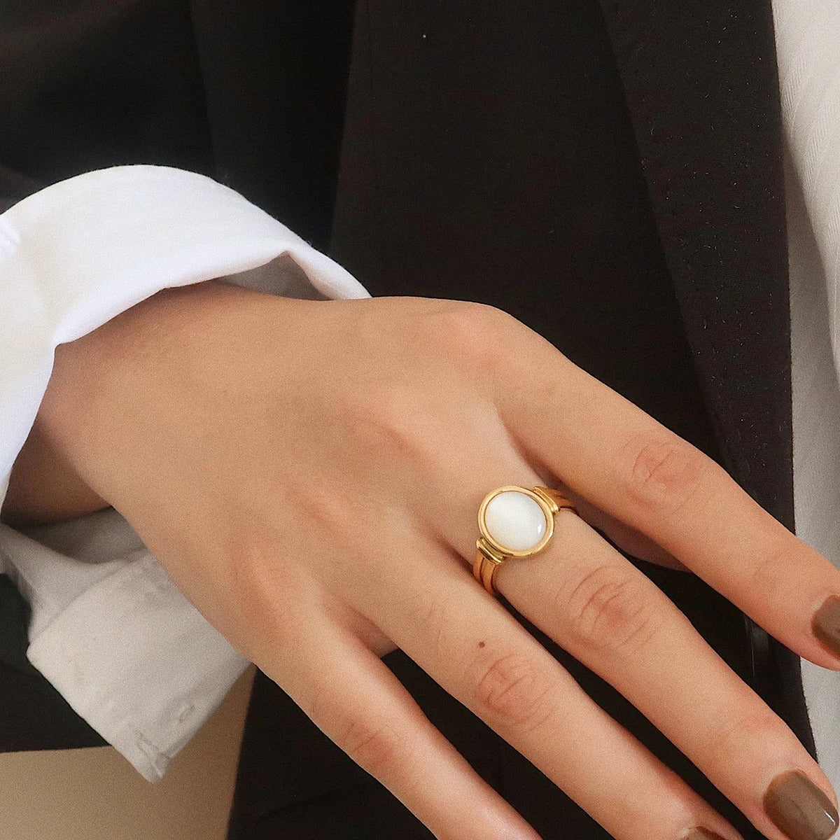 Aura Mother-of-Pearl Ring