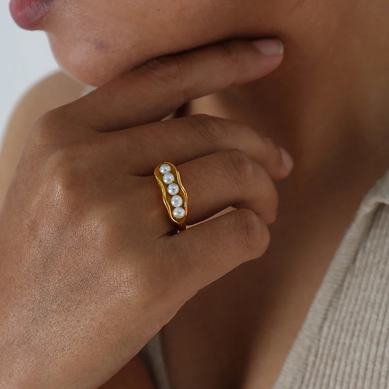 Ocean Bloom Pearl Ring