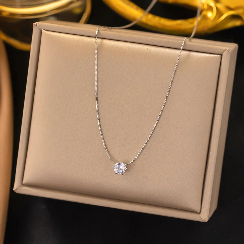 Minimalist Solitaire Pendant Necklace