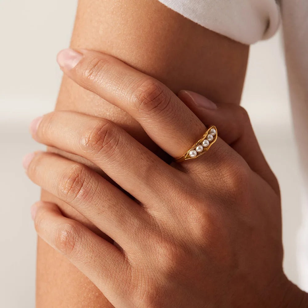 Ocean Bloom Pearl Ring