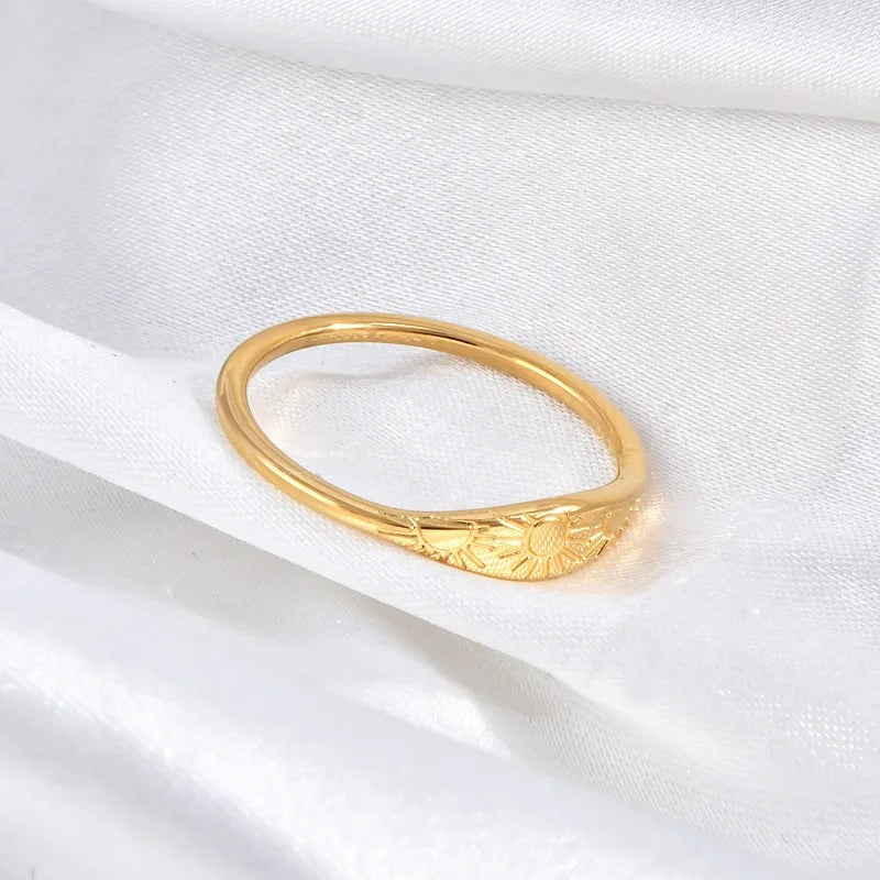 Solar Bloom Ring