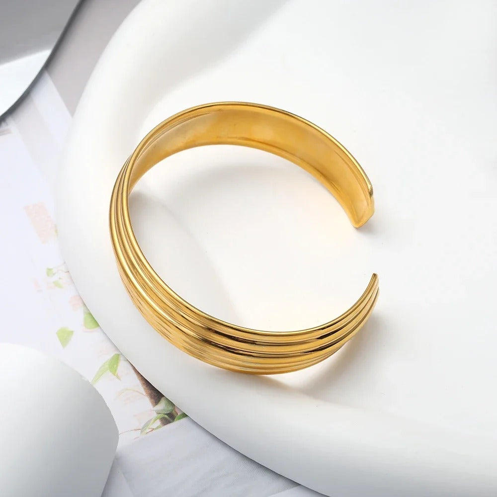 Echo Line Bold Cuff Bracelet