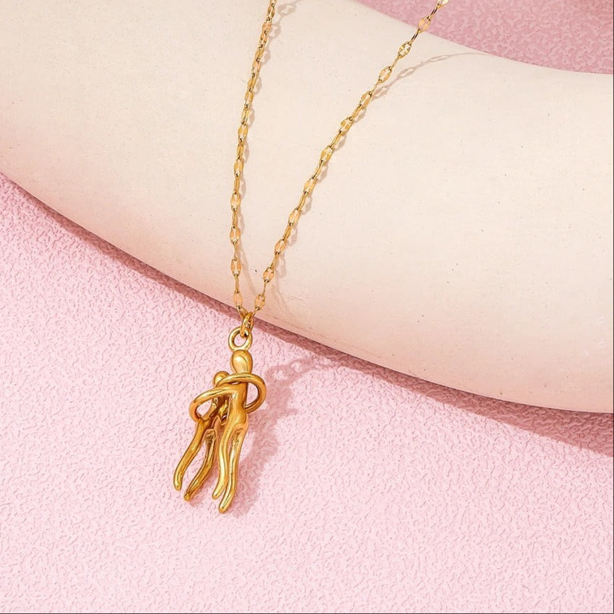 Hug Necklace