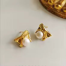 Aurora Pearl Crest Studs Erring