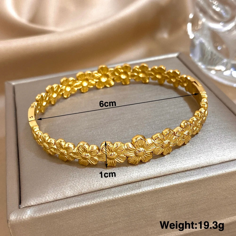 Garden Luxe Bangle  Bracelet