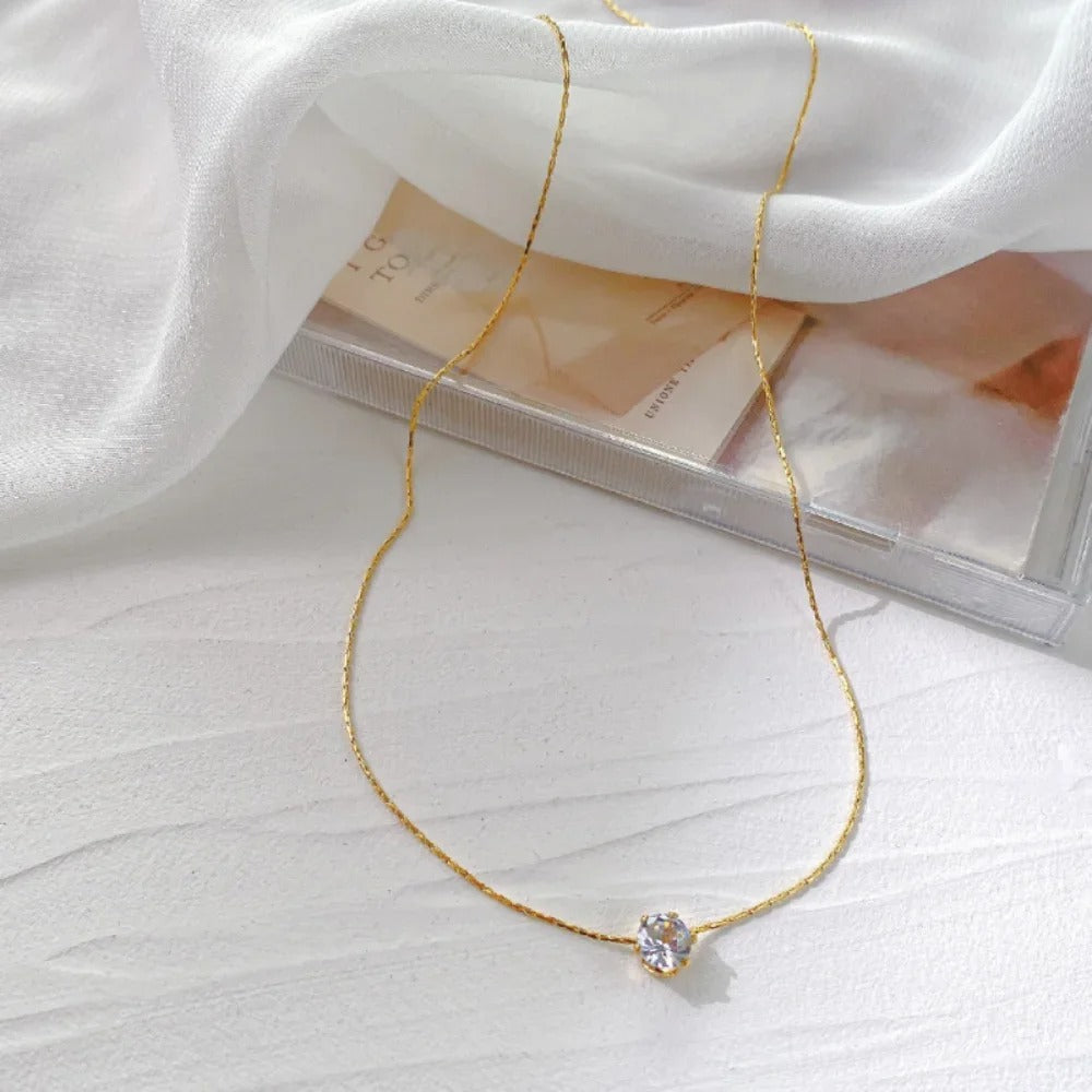 Minimalist Solitaire Pendant Necklace