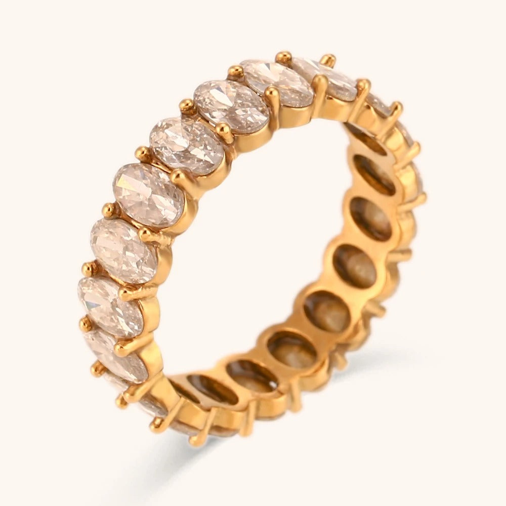 Amorisse Ring
